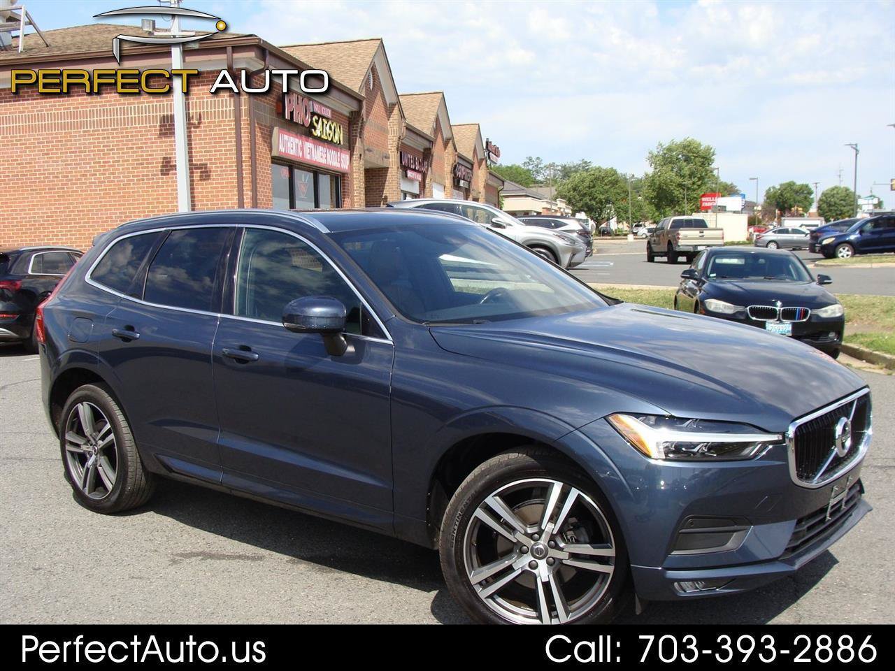 Used 2021 Volvo XC60 T5 Momentum w/ Premium Package