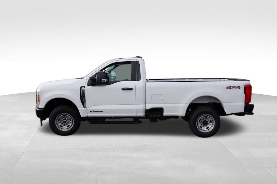 New 2026 Ford F250 XL w/ F-250 >10K GVWR Package AWD/4WD image 6