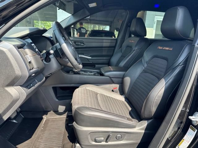 Used 2023 Nissan Pathfinder Rock Creek AWD/4WD image 10