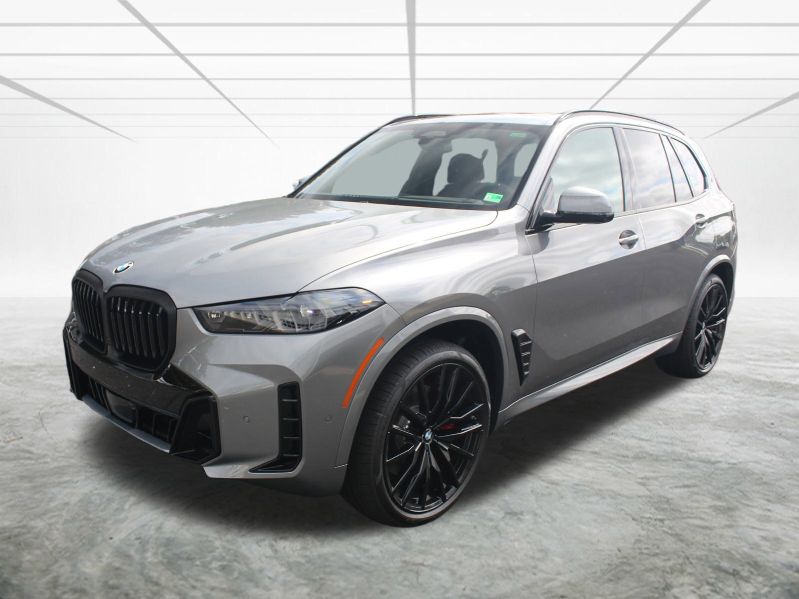 New 2026 BMW X5 xDrive40i w/ Executive Package image 3
