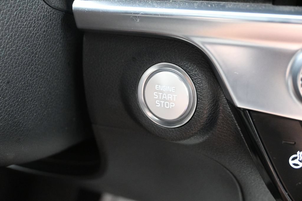 Certified 2025 Kia Telluride SX Prestige X-Line AWD/4WD image 26