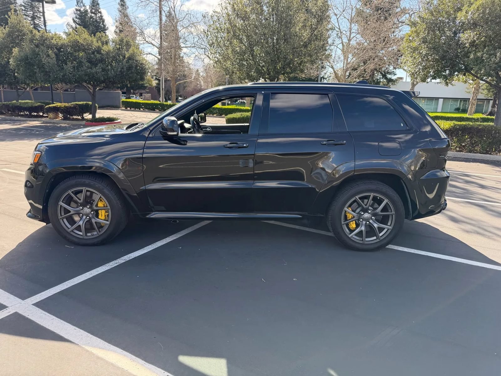 Used 2020 Jeep Grand Cherokee Trackhawk w/ Trailer Tow Group IV AWD/4WD image 15
