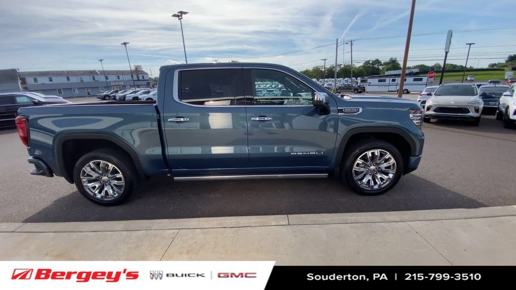 Certified 2025 GMC Sierra 1500 Denali w/ Denali Reserve Package AWD/4WD image 11