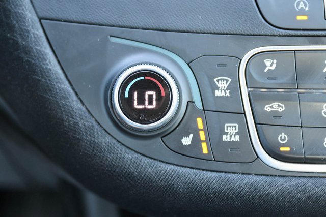 Used 2025 Chevrolet Malibu LT image 23