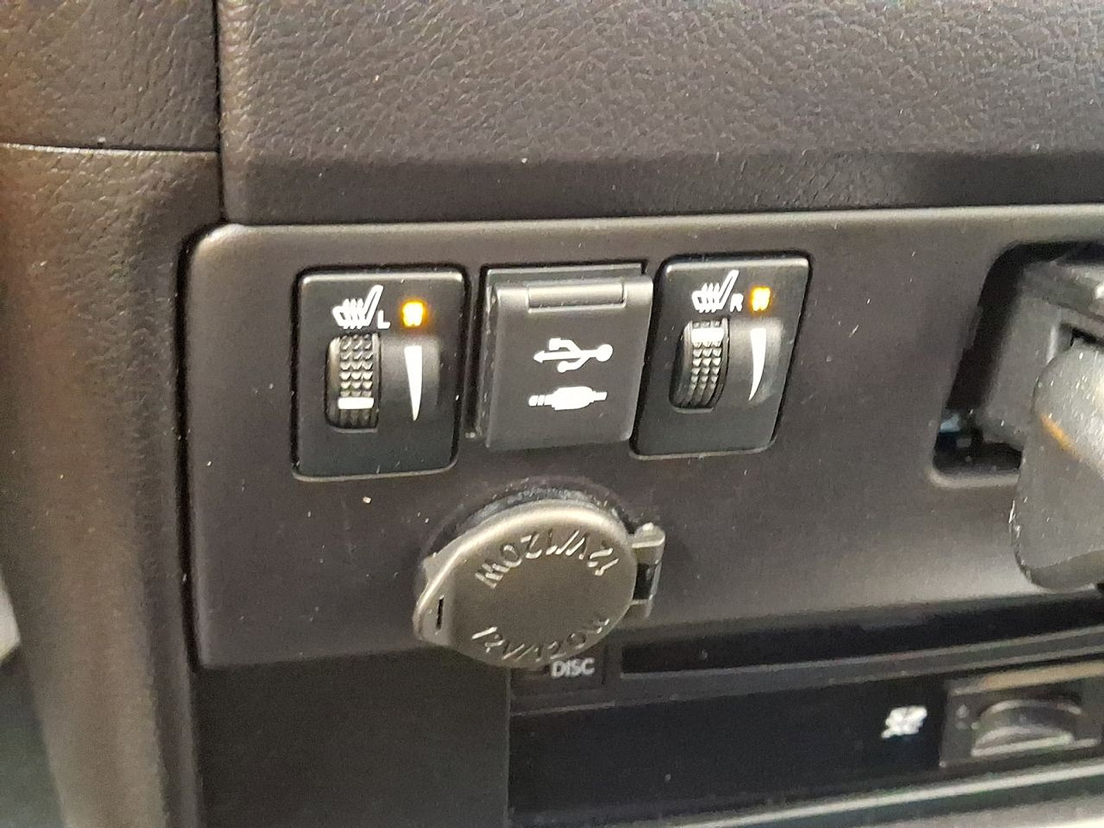 Certified 2019 Toyota Sienna Limited Premium w/ Protection Package AWD/4WD image 23