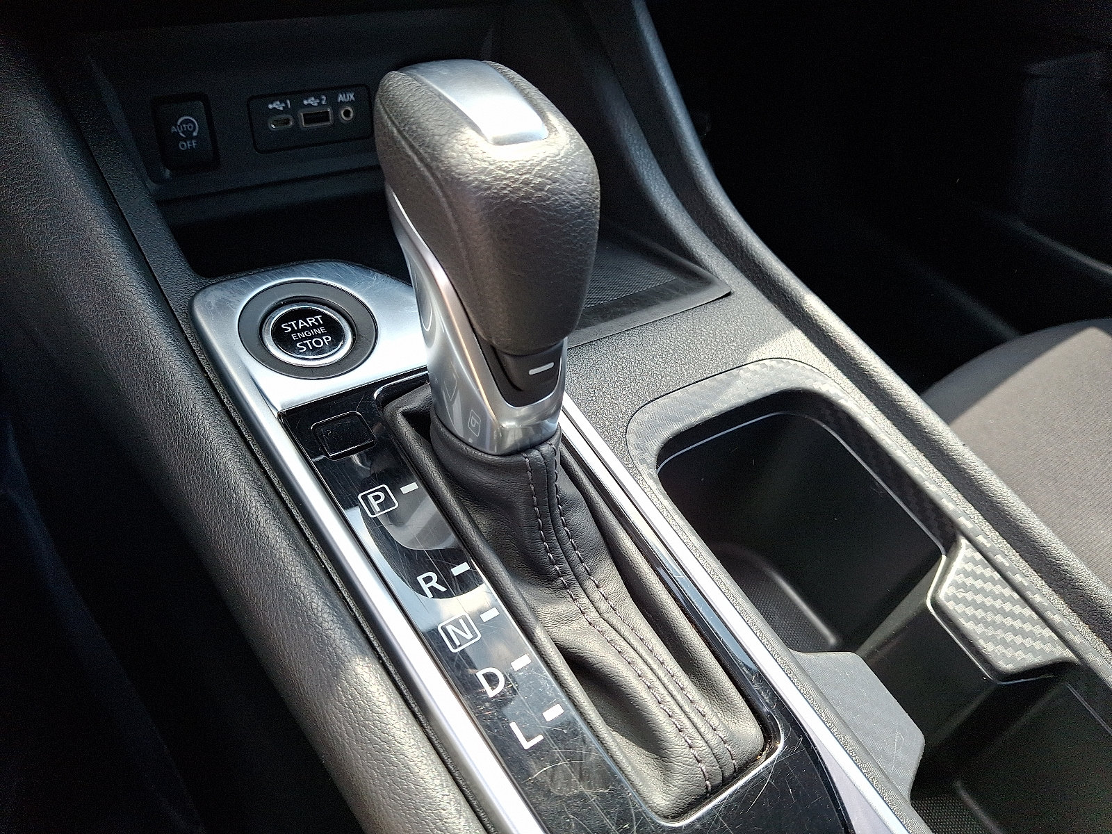 Used 2025 Nissan Sentra SV w/ All-Weather Package FWD image 14