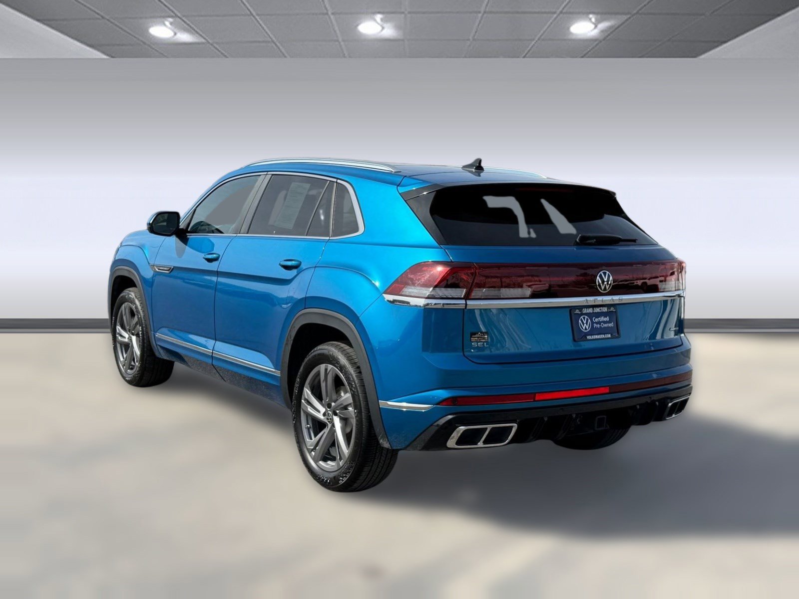 Certified 2024 Volkswagen Atlas Cross Sport SEL R-Line image 3