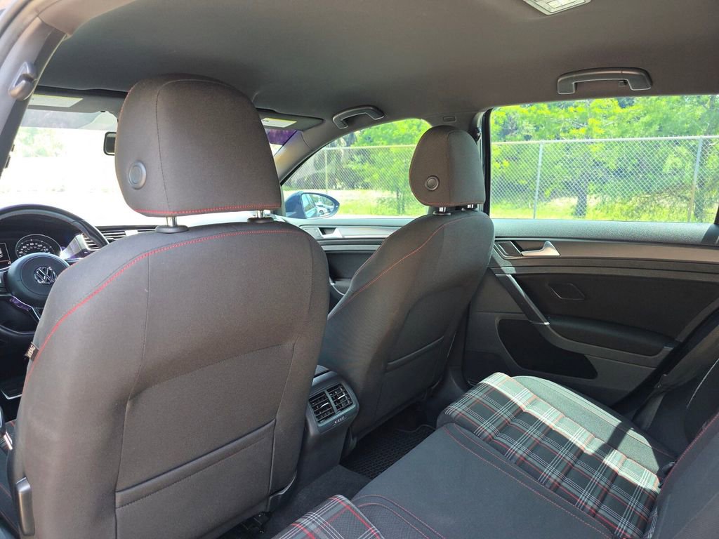 Used 2020 Volkswagen GTI S FWD image 23