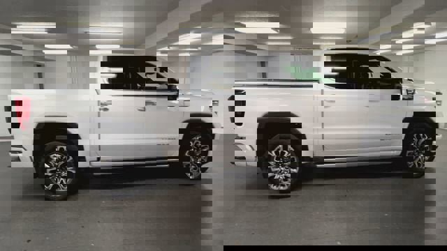 Certified 2024 GMC Sierra 1500 Denali Ultimate image 9