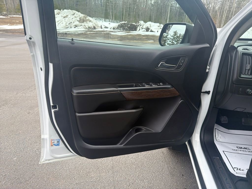 Certified 2020 GMC Canyon Denali image 12