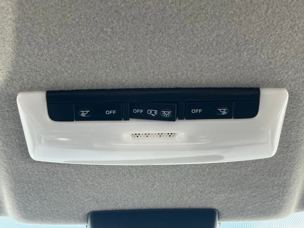 New 2025 Nissan Kicks Play S image 29