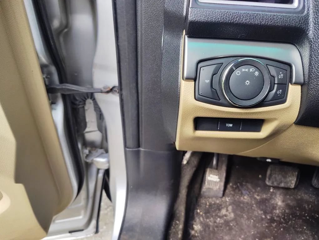 Used 2016 Ford Explorer 4WD image 12