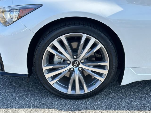 Used 2024 INFINITI Q50 Sensory image 12