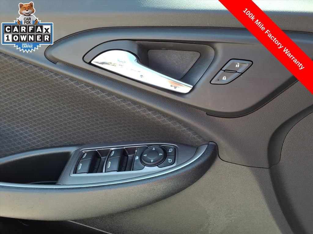 Used 2023 Chevrolet Malibu LS FWD image 24