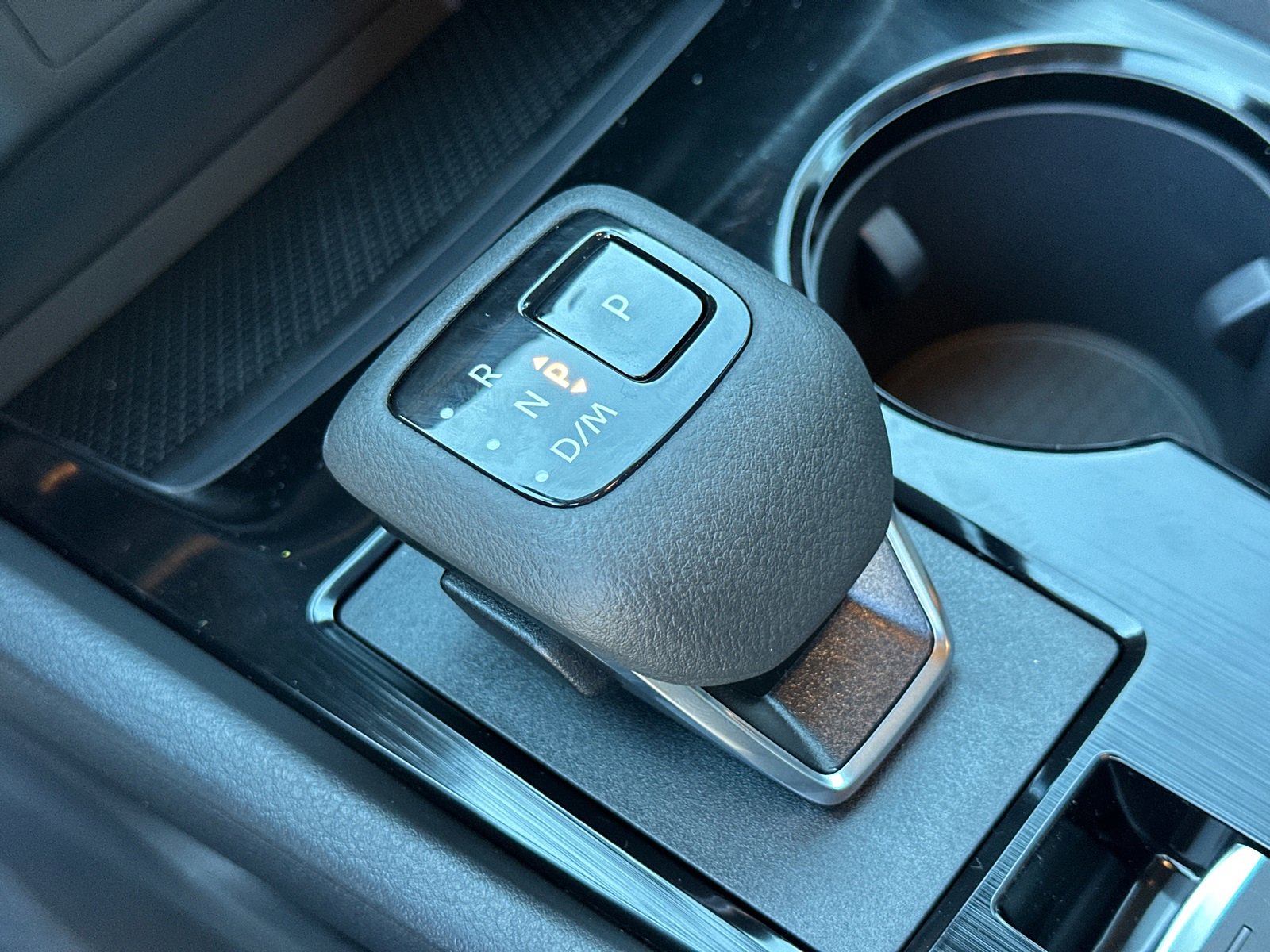 New 2026 Nissan Rogue SV image 32