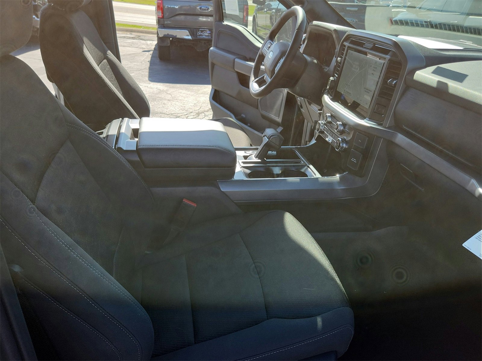 New 2025 Ford F150 XLT w/ Equipment Group 302A MID image 24