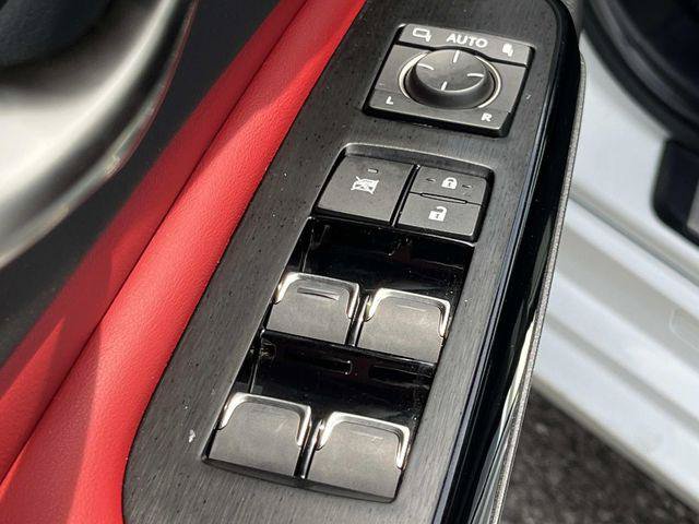 Certified 2024 Lexus ES 350 F Sport w/ Accessory Package (Z2) FWD image 29