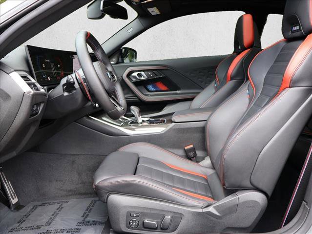 Used 2026 BMW M2 w/ Lighting Package RWD image 22