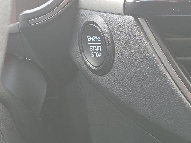 Used 2025 Ford Escape Active AWD/4WD image 44