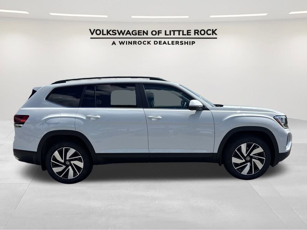 New 2025 Volkswagen Atlas SE image 4