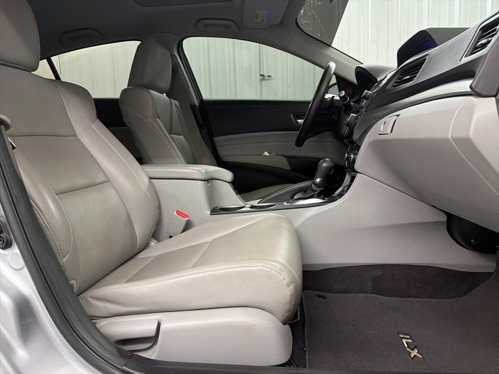 Used 2018 Acura ILX image 27