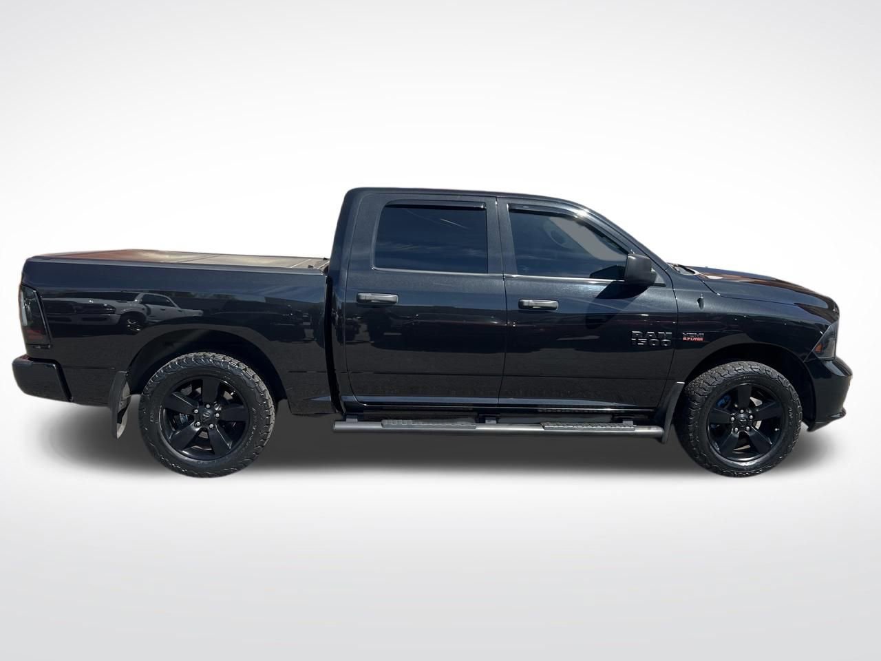 Used 2016 RAM 1500 Express w/ Black Ram 1500 Express Group image 7