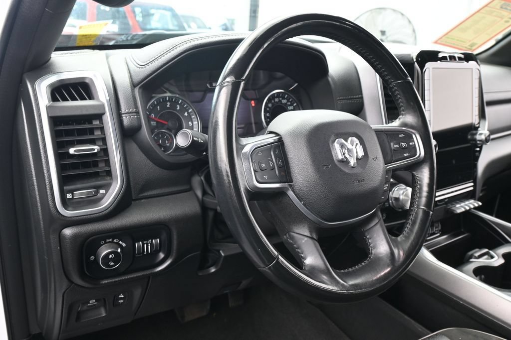 Used 2023 RAM 1500 Laramie AWD/4WD image 15