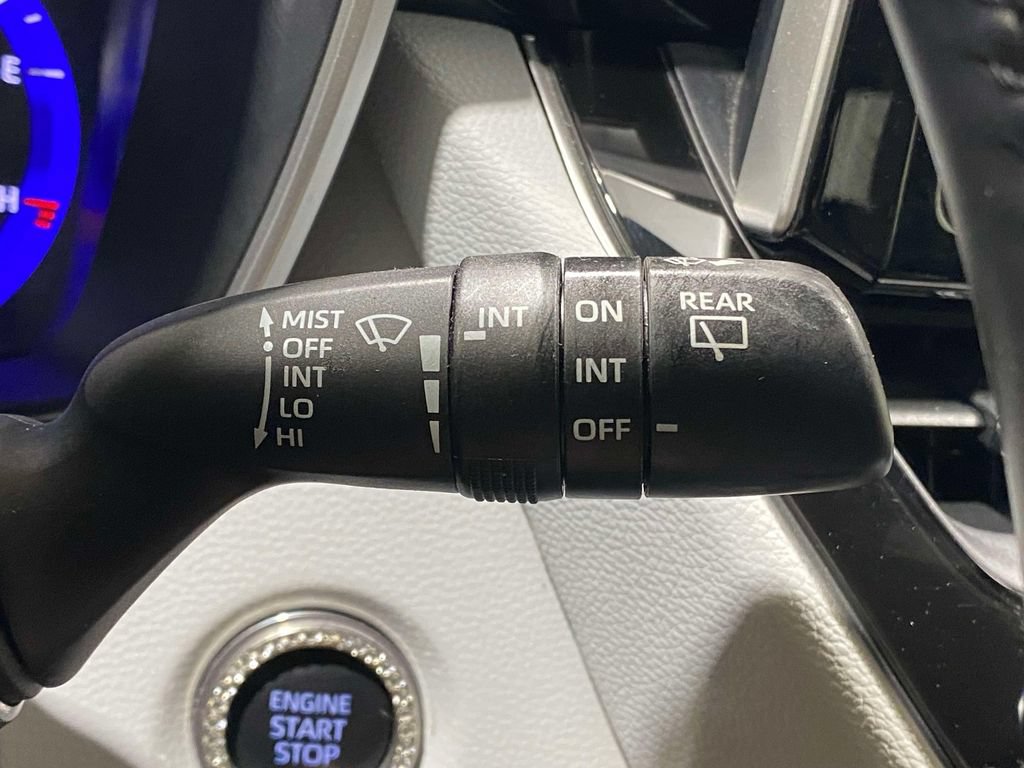 Used 2021 Toyota Corolla XSE FWD image 24