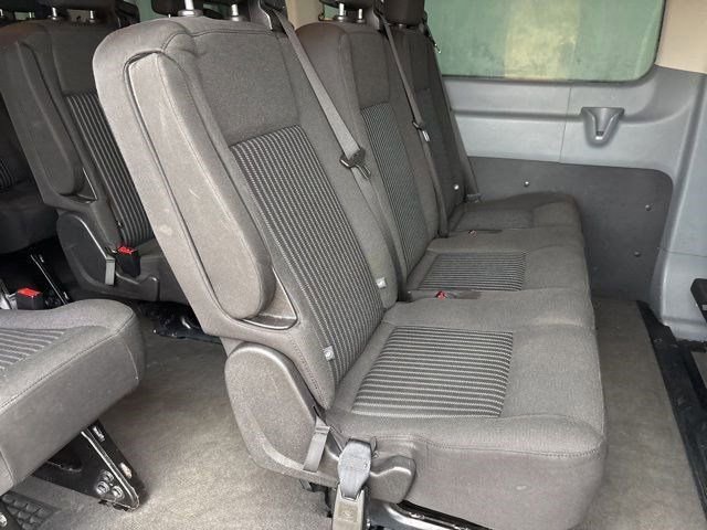 Used 2017 Ford Transit 350 XLT image 24