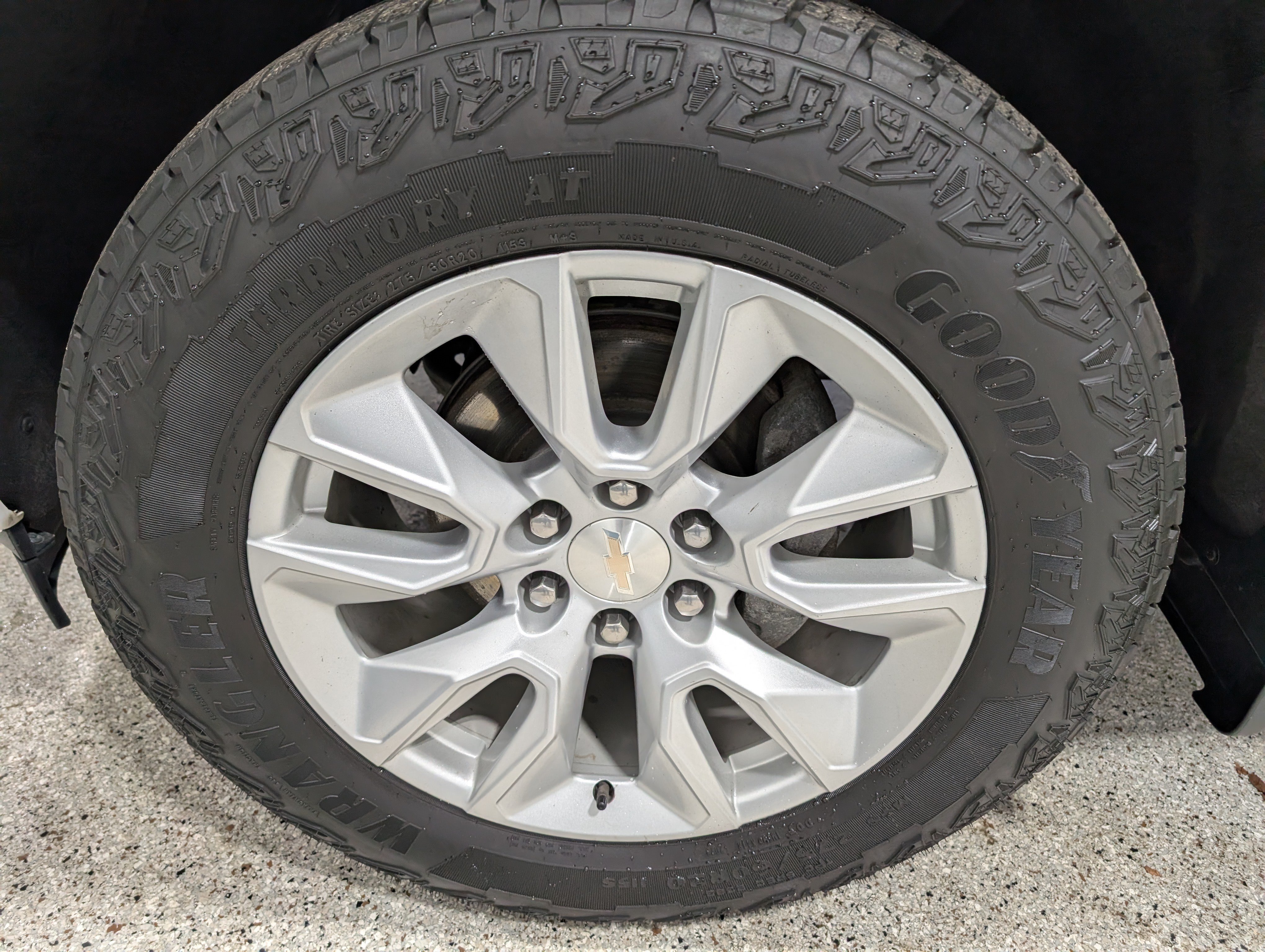Used 2024 Chevrolet Silverado 1500 Custom AWD/4WD image 9