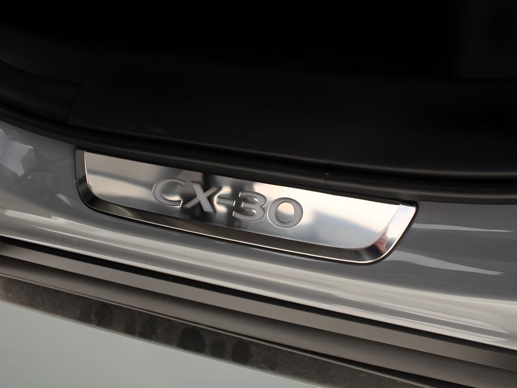 Used 2025 MAZDA CX-30 AWD 2.5 S w/ Premium Package image 10