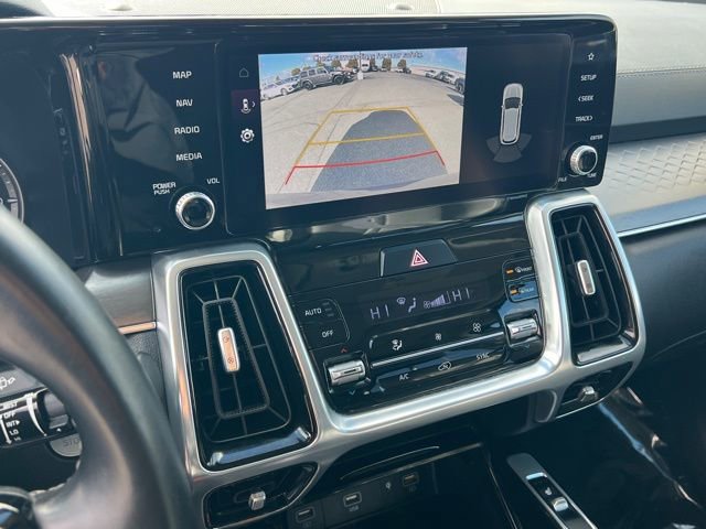 Certified 2022 Kia Sorento SX image 26