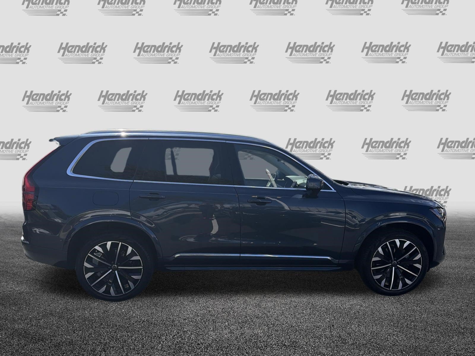 Certified 2026 Volvo XC90 B6 Ultra AWD/4WD image 11