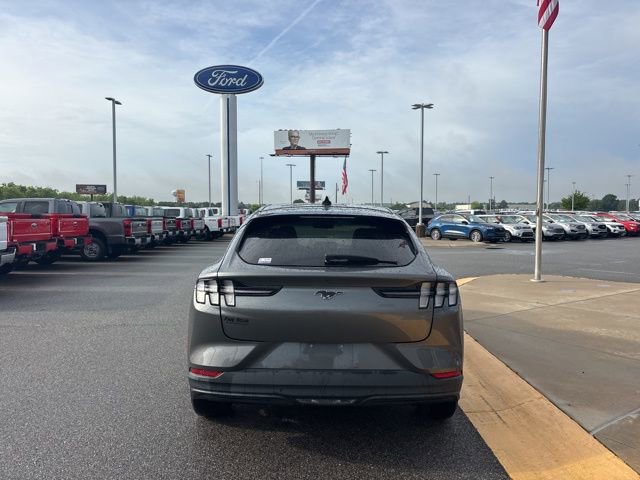 Used 2023 Ford Mustang Mach-E Select RWD image 4