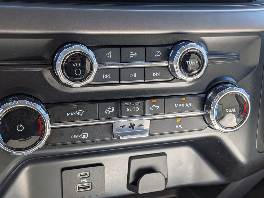 Used 2024 Ford F150 XLT w/ Tow/Haul Package image 31