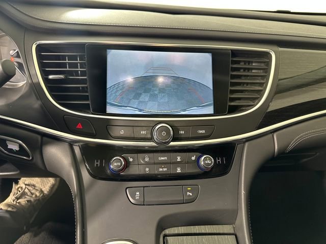 Used 2018 Buick LaCrosse Essence image 22