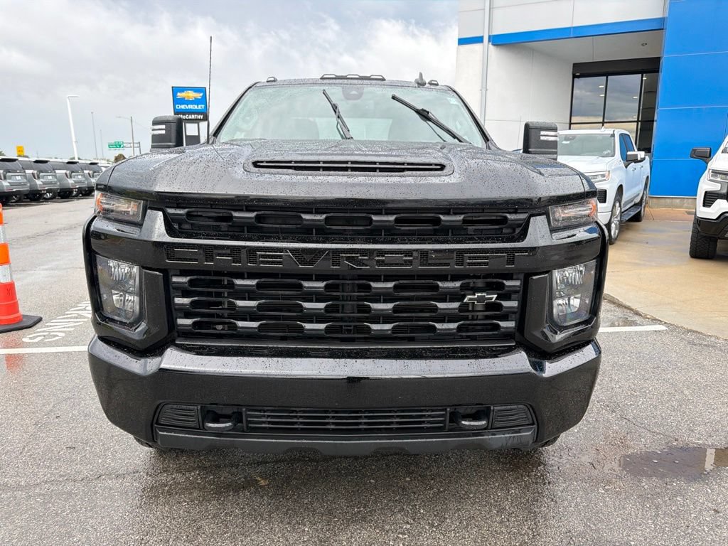 Used 2023 Chevrolet Silverado 2500 Custom w/ Custom Value Package AWD/4WD image 8