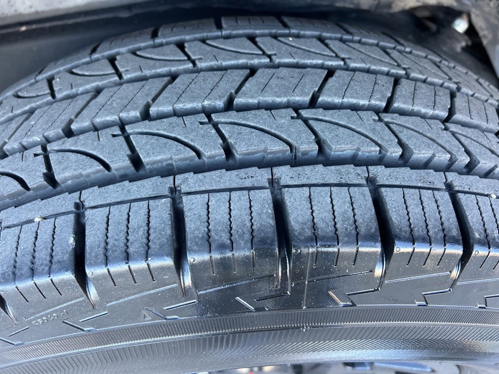 Used 2019 Toyota 4Runner SR5 Premium image 10