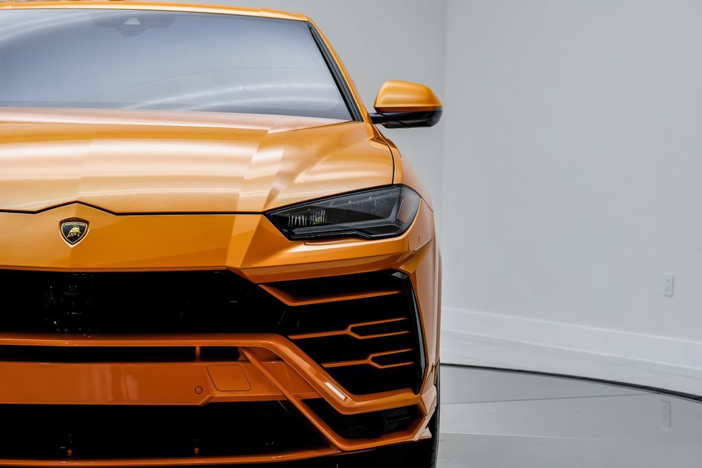 Used 2022 Lamborghini Urus AWD/4WD image 58