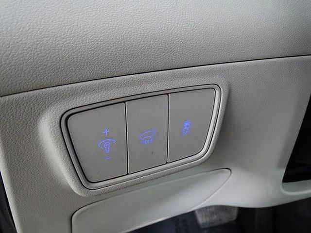 Used 2023 Hyundai Tucson SEL FWD image 17