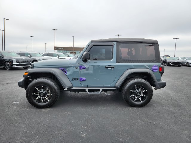 Used 2025 Jeep Wrangler Sport AWD/4WD image 4