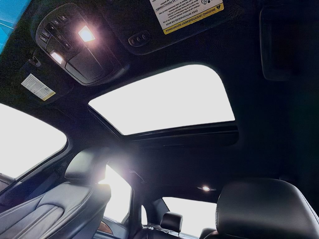 Used 2018 Lincoln MKZ Select w/ Select Plus Package image 15