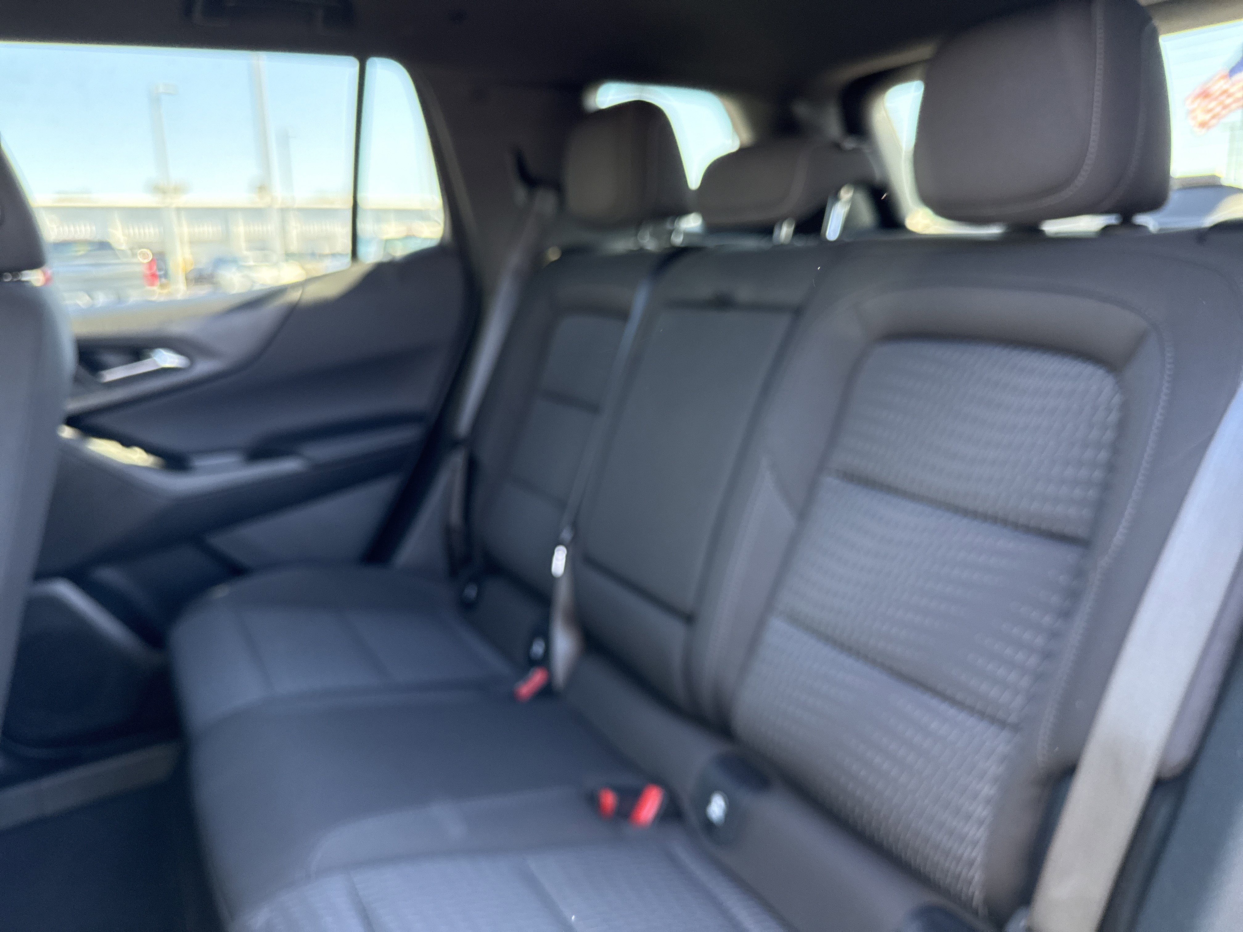 Certified 2025 Chevrolet Equinox LT image 30