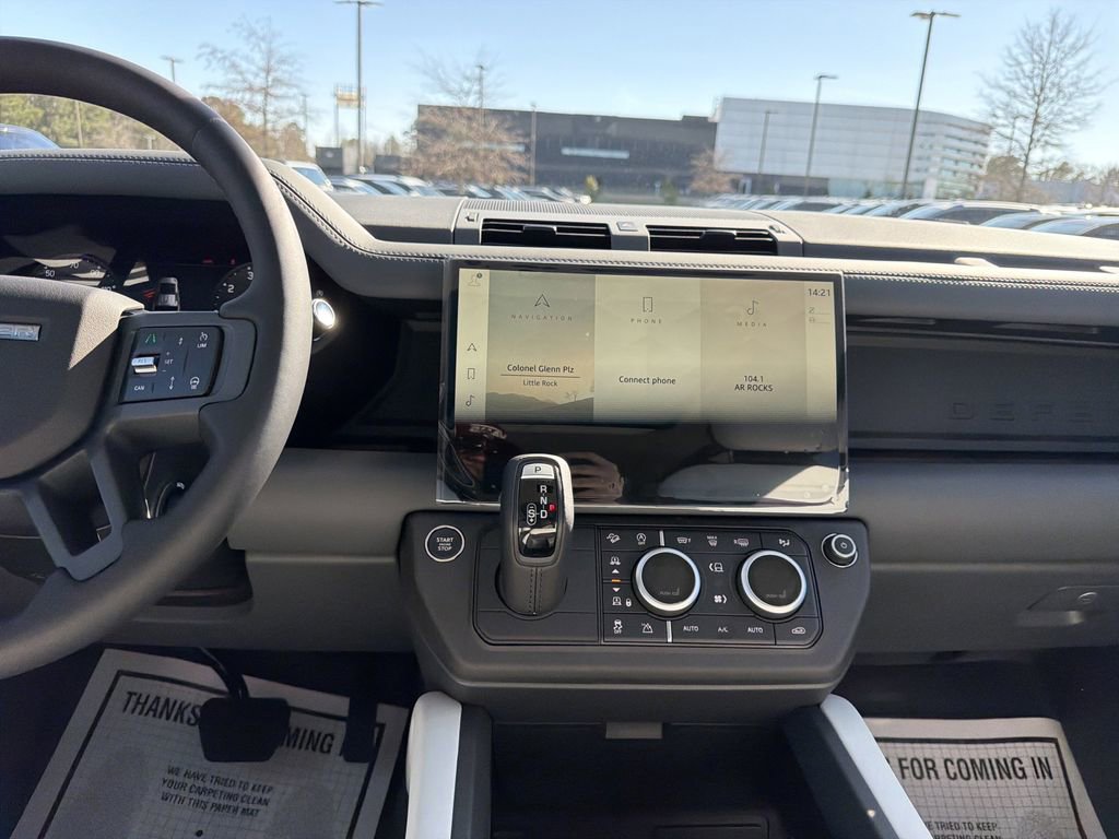 New 2026 Land Rover Defender 110 X-Dynamic SE image 14