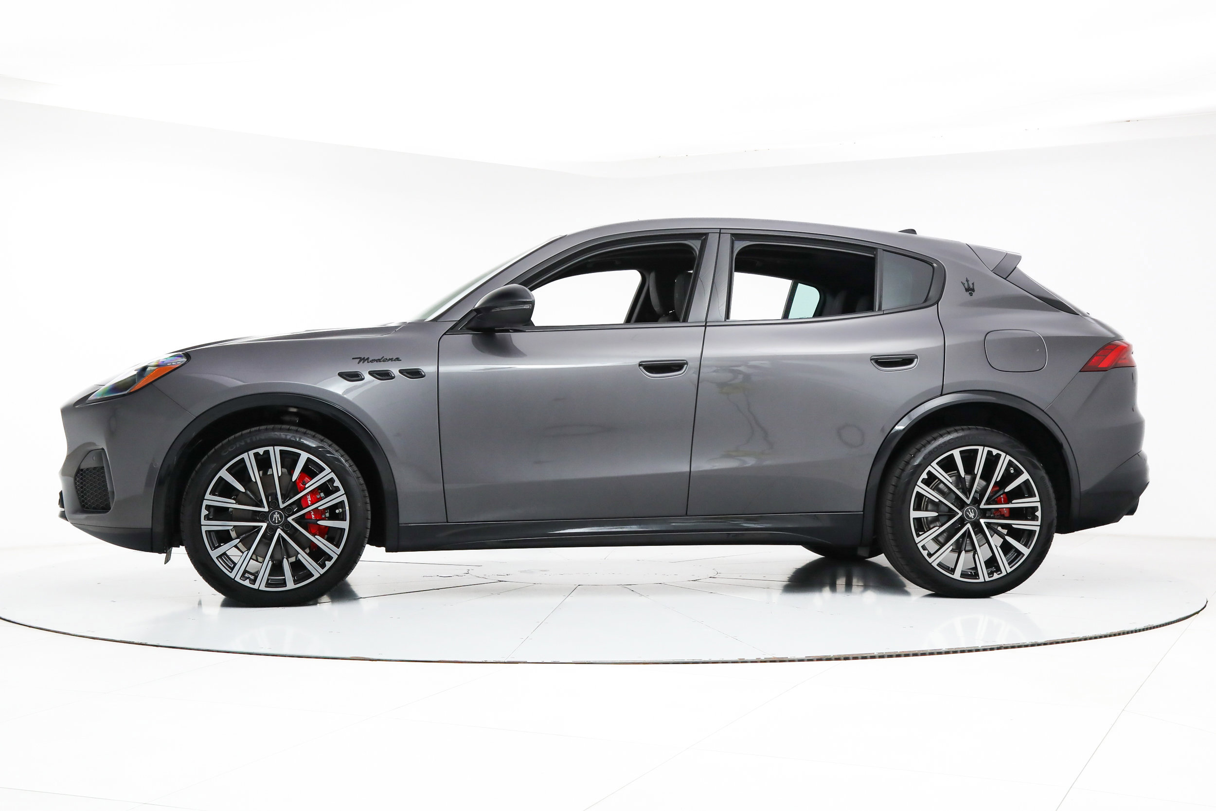 New 2025 Maserati Grecale Modena image 2
