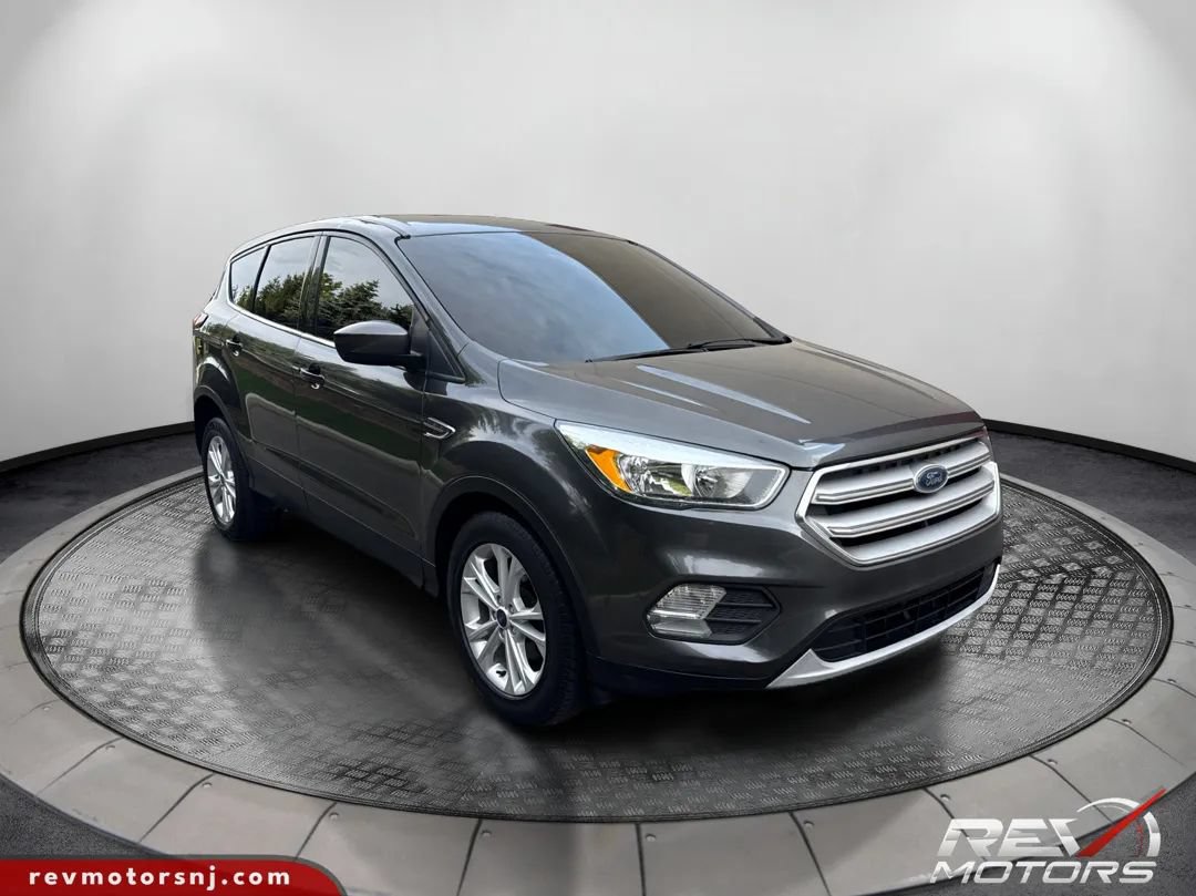 Used 2019 Ford Escape SE FWD image 7