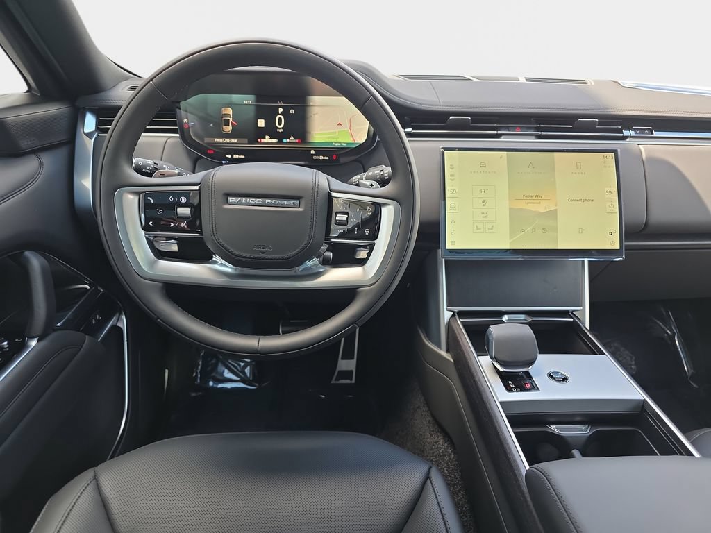 New 2026 Land Rover Range Rover Long Wheelbase SE AWD/4WD image 16