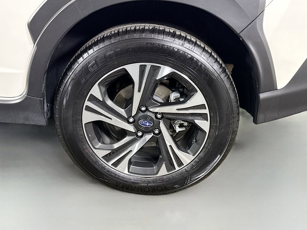 Certified 2024 Subaru Crosstrek 2.0i Premium image 32