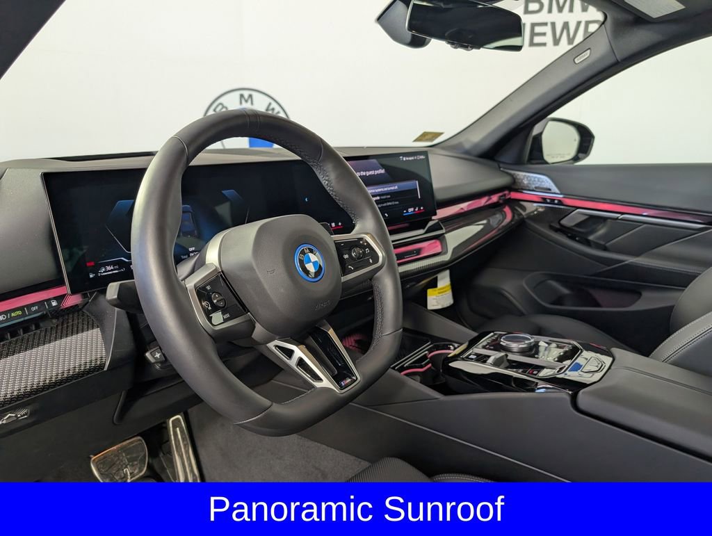 Certified 2026 BMW 550e xDrive AWD/4WD image 13