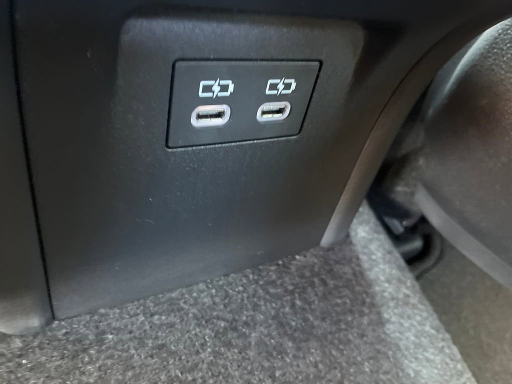 New 2026 Toyota Prius LE image 28